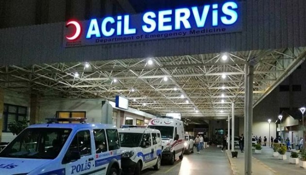 Akşam yemeğinden sonra 11 kişi hastanelik oldu
